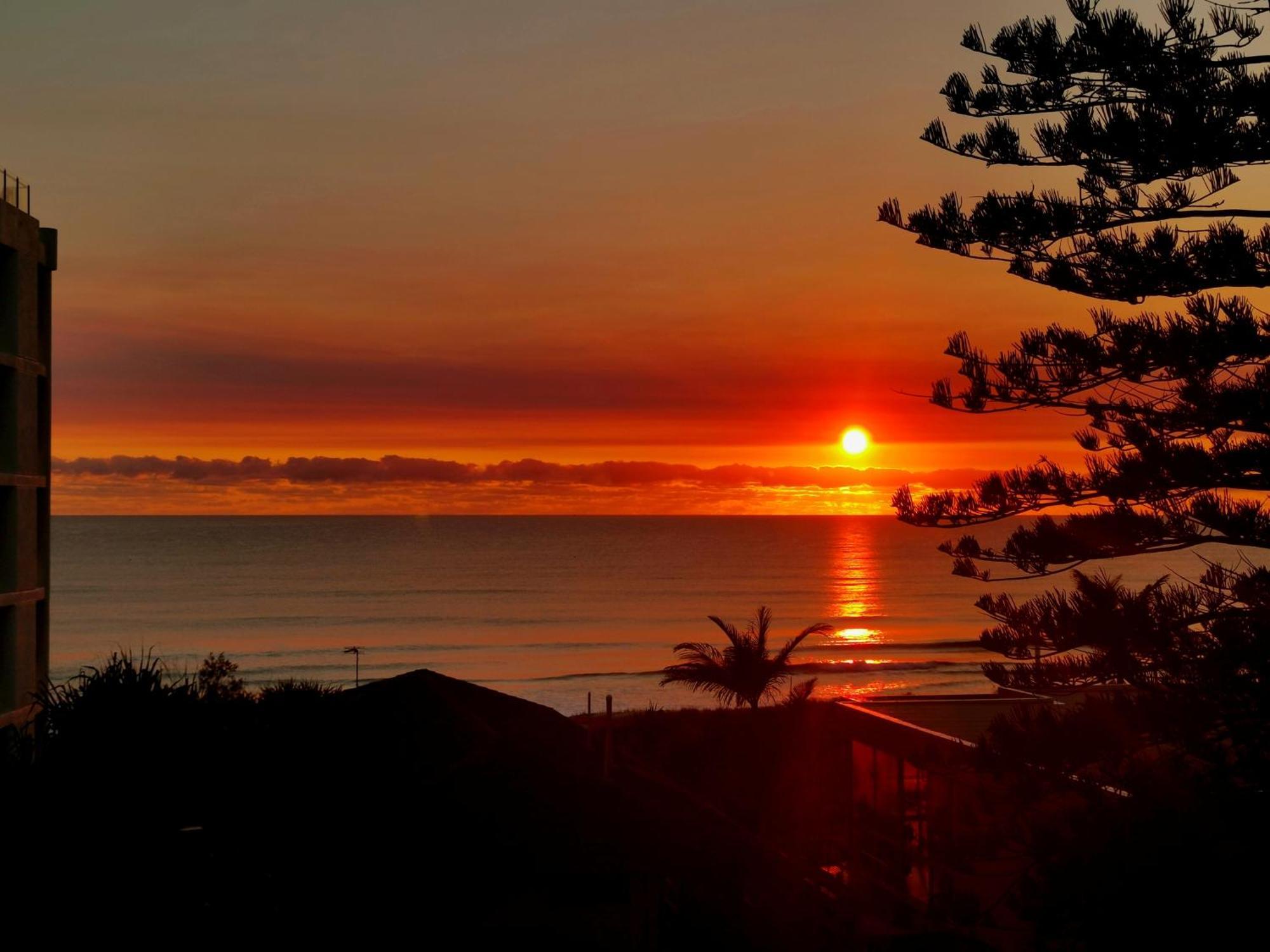 Surfers Chalet Gold Coast Eksteriør bilde